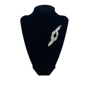 Vintage Trifari  Signed Silver Tone Metal Nautical Rope Knot Brooch Pin  Jewelry